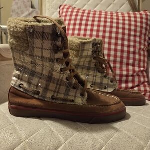 Sperry Topsider Plaid Sherpa-Lined Women's Boots